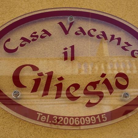 Casa Vacanza Il Ciliegio โนโต ภายนอก รูปภาพ