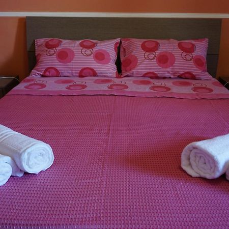 Casa Vacanza Il Ciliegio โนโต ภายนอก รูปภาพ